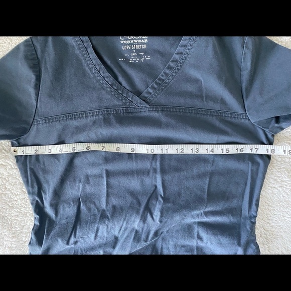 Set of Cherokee Workgear, Scrubs Top (Black/Gray) Size: XXS - Picture 11 of 11